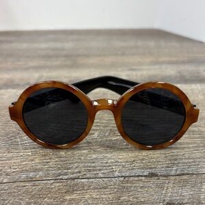 Isaac Mizrahi Round Sunglasses Brown Tortoiseshell | Black Lenses